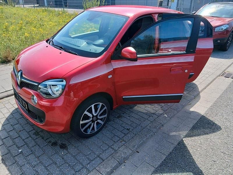 Rot Gebraucht 2019 Renault Twingo Life Kleinwagen | 6.900 € (Superpreis) - Bild 1/4