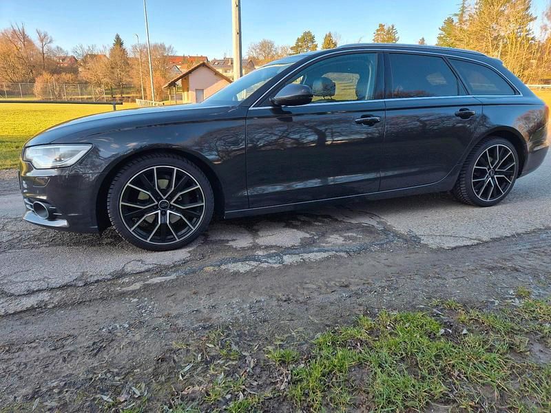 Gebraucht Audi A6 204 PS (150 kW) 2013 Grau Kombi