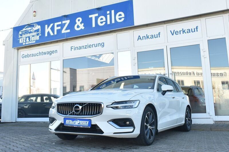 Weiß Gebraucht 2020 Volvo V60 Inscription Kombi | 21.180 € (Fairer Preis) - Bild 1/4