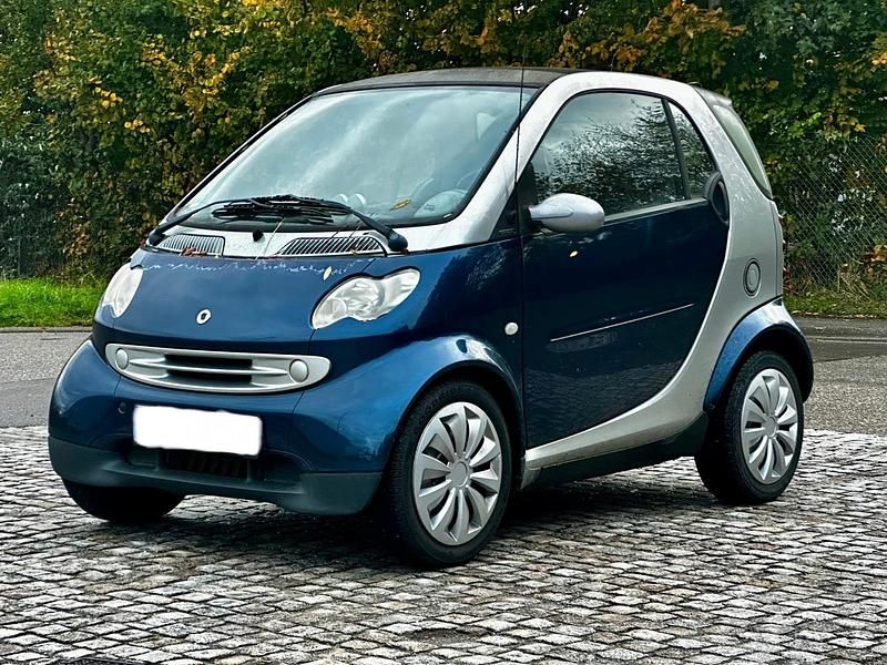 Blau Gebraucht 2006 Smart ForTwo Coupé Kleinwagen | 2.999 € - Bild 1/4