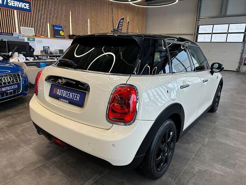 Usata Mini Cooper D 116 CV (85 kW) 2017 Bianco Utilitaria
