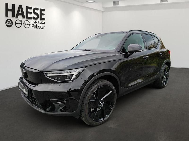 Onyx black / metallic Gebraucht 2025 Volvo EX40 Plus SUV | 44.900 € (Superpreis) - Bild 1/4