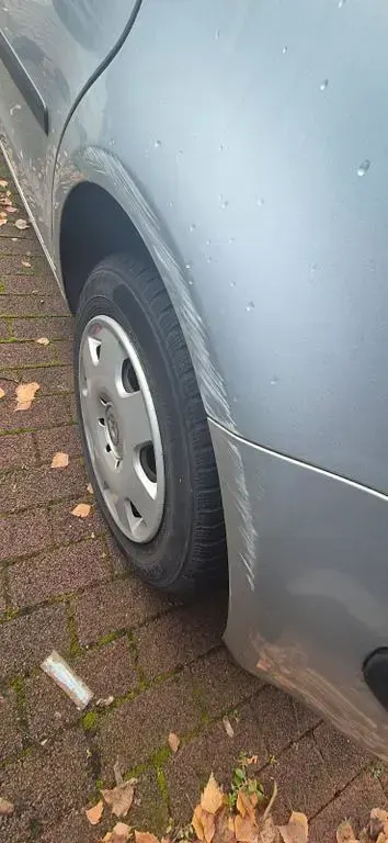 Gebraucht VW Polo 64 PS (47 kW) 2003 Silber Limousine
