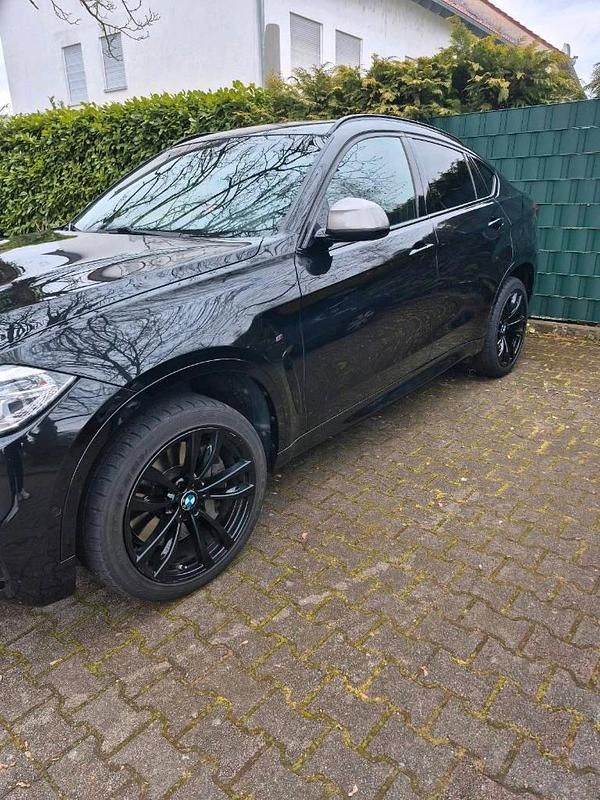Gebraucht BMW X6 M50 381 PS (280 kW) 2017 Schwarz SUV