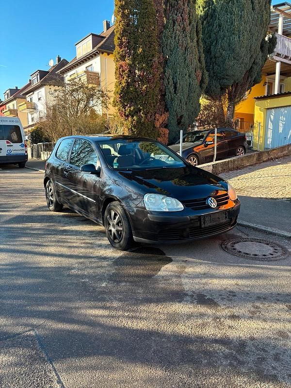 Schwarz Gebraucht 2007 VW Golf Limousine | 1.400 € (Fairer Preis) - Bild 1/4