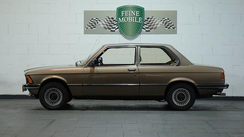 Gebraucht BMW 323 143 PS (105 kW) 1983 Beige Coupé