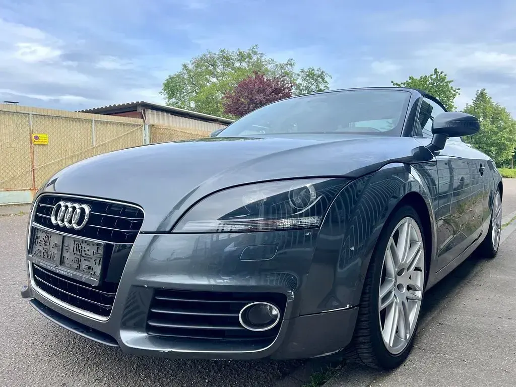 Gebraucht Audi TT Roadster Exclusive 211 PS (155 kW) 2012 Grau Cabrio