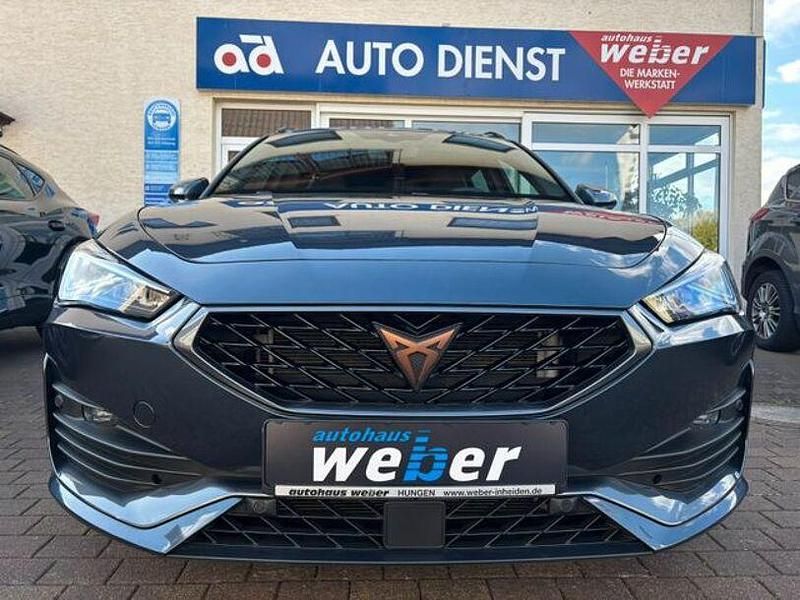Second-hand Cupra Leon 204 CP (150 kW) 2023 Negru Break
