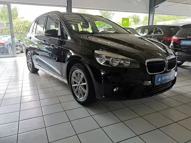 Gebraucht BMW 216 Gran Tourer Performance 102 PS (75 kW) 2016 Schwarz Van / Kleinbus