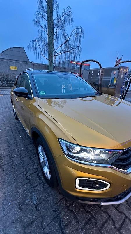Gebraucht VW T-Roc 170 PS (125 kW) 2018 Gold SUV