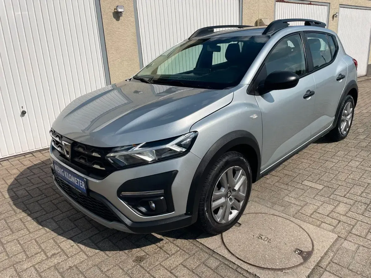 Gebraucht Dacia Sandero Stepway 91 PS (66 kW) 2021 Silber SUV