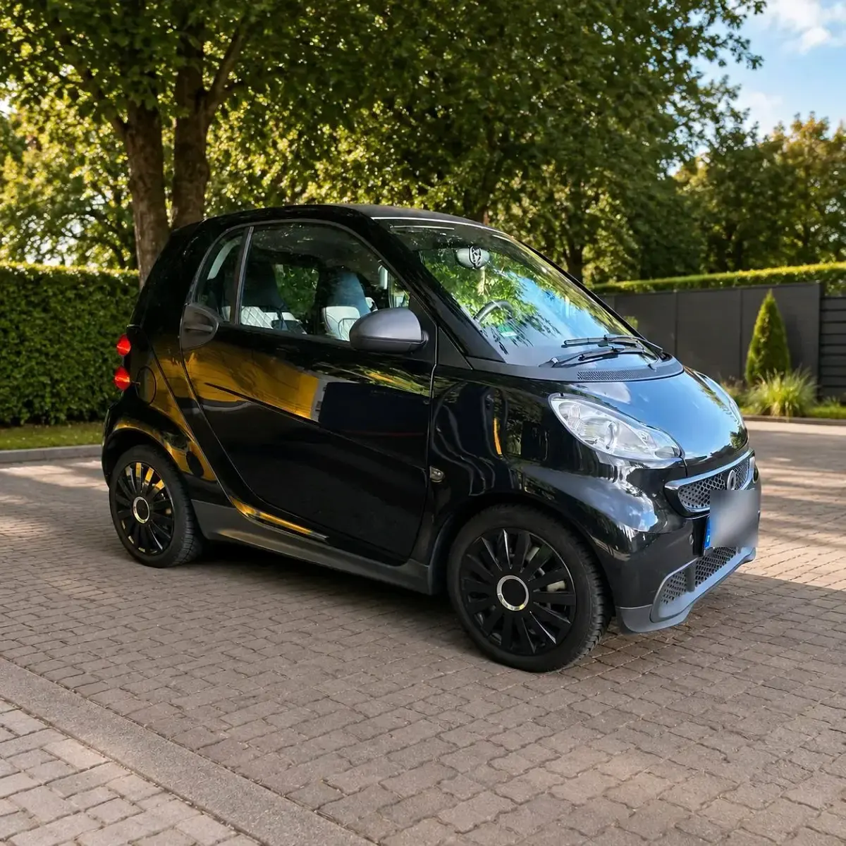 Gebraucht Smart ForTwo Coupé 71 PS (52 kW) 2014 Schwarz Coupé