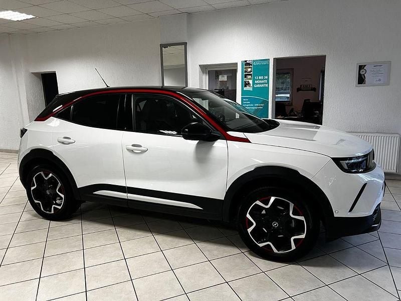 Weiß Gebraucht 2021 Opel Mokka GS Line SUV | 15.999 € (Guter Preis) - Bild 1/4