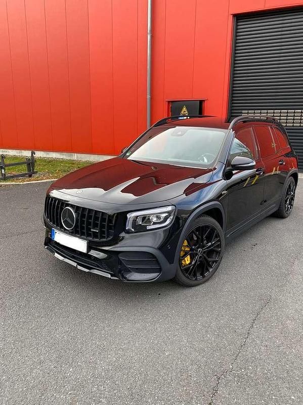 Schwarz Gebraucht 2020 Mercedes GLB35 AMG SUV | 40.500 € (Fairer Preis) - Bild 1/4