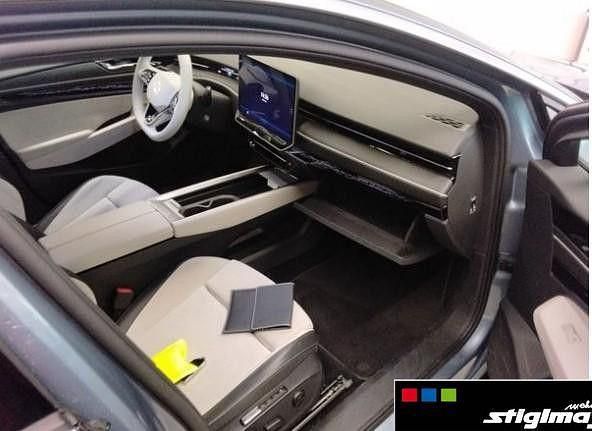 Gebraucht VW ID.7 Pro 210 kW (286 PS) 2025 Blau Kombi