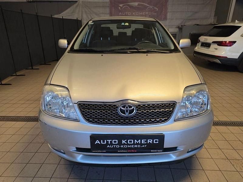 Gebraucht Toyota Corolla Cool 97 PS (71 kW) 2004 Silber Limousine