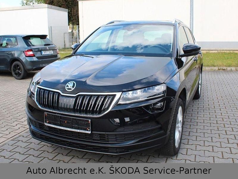 Schwarz Gebraucht 2021 Skoda Karoq Style SUV | 23.990 € (Guter Preis) - Bild 1/4