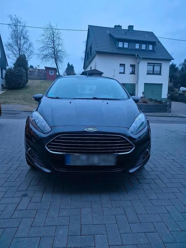 Schwarz Gebraucht 2013 Ford Fiesta Kleinwagen | 4.000 € (Superpreis) - Bild 1/4