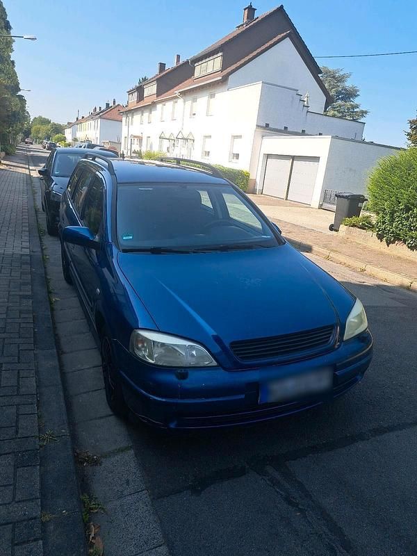 Blau Gebraucht 2002 Opel Astra Kombi | 600 € (Guter Preis) - Bild 1/4