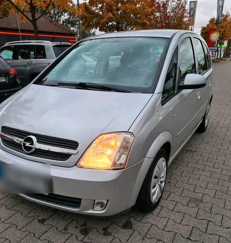 Grau Gebraucht 2005 Opel Meriva Van / Kleinbus | 2.850 € (Fairer Preis) - Bild 1/4
