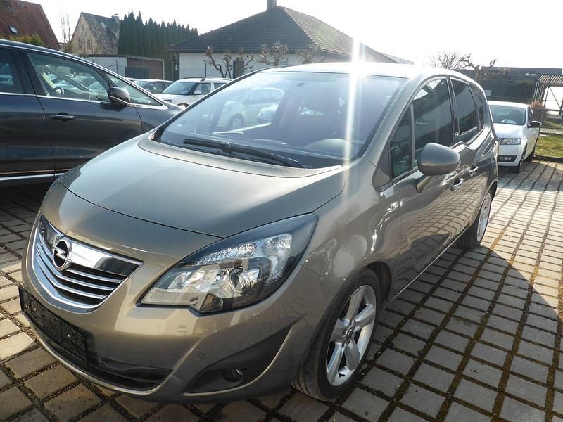 Gebraucht Opel Meriva Innovation 140 PS (102 kW) 2010 Grau Van / Kleinbus