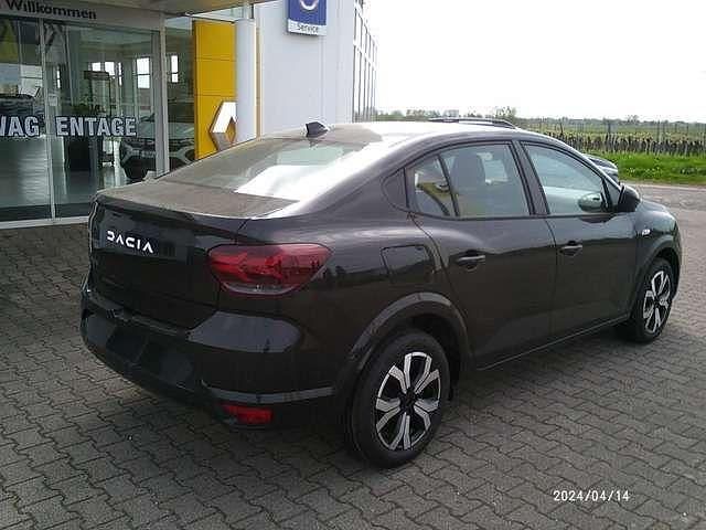 Gebraucht Dacia Logan 91 PS (66 kW) 2024 Perlmuttschwarz Limousine