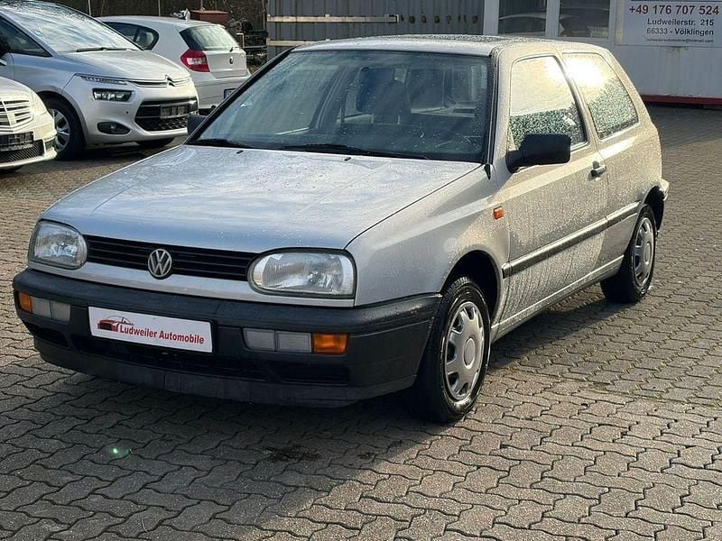 Gebraucht VW Golf III 60 PS (44 kW) 1995 Silber Limousine