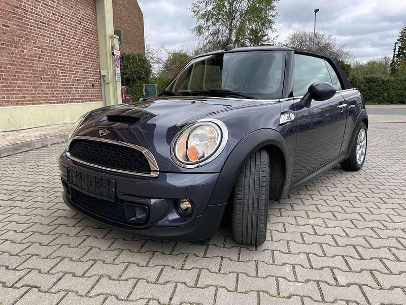 Gebraucht Mini Cooper SD Cabriolet 143 PS (105 kW) 2014 Mini yours highclass grey Cabrio