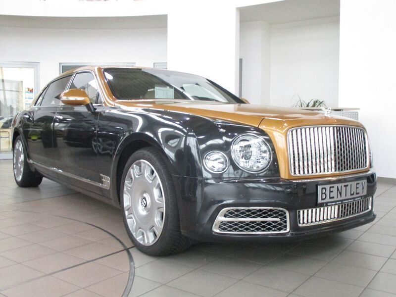 Rot Gebraucht 2018 Bentley Mulsanne Limousine | 225.900 € - Bild 1/4