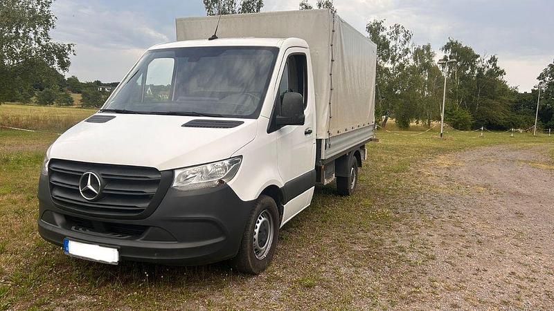 Weiß Gebraucht 2019 Mercedes Sprinter Van | 21.800 € (Guter Preis) - Bild 1/4