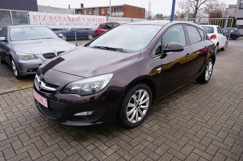 Braun Gebraucht 2013 Opel Astra Limousine | 3.400 € (Superpreis) - Bild 1/4