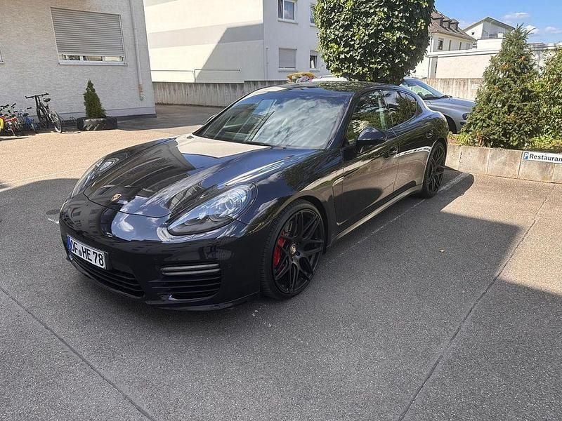 Gebraucht Porsche Panamera GTS 441 PS (324 kW) 2014 Schwarz Limousine