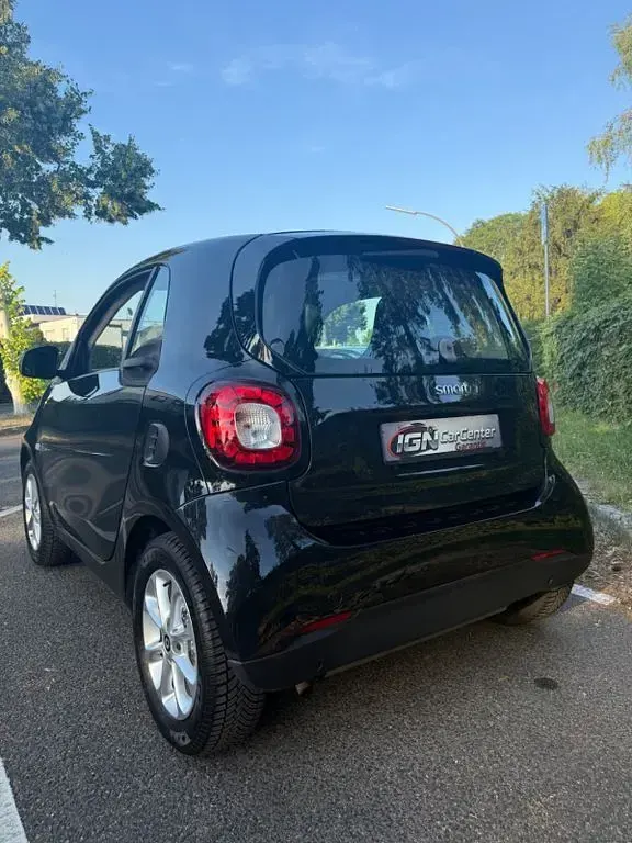 Gebraucht Smart ForTwo Coupé Passion 71 PS (52 kW) 2018 Schwarz Coupé