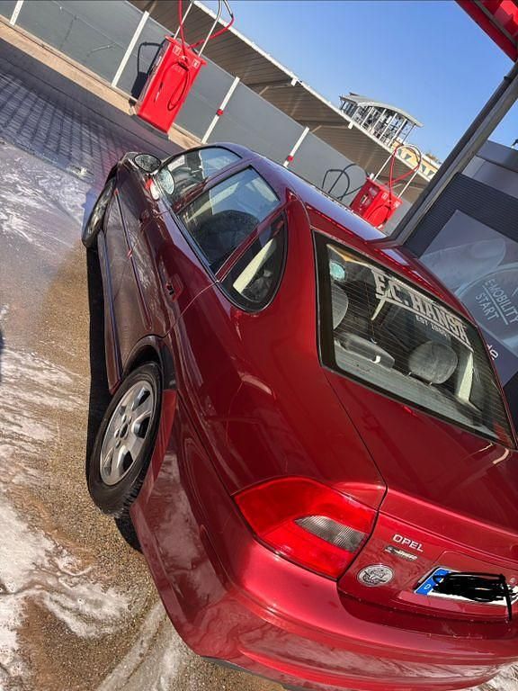 Gebraucht Opel Vectra 125 PS (91 kW) 2002 Rot Limousine