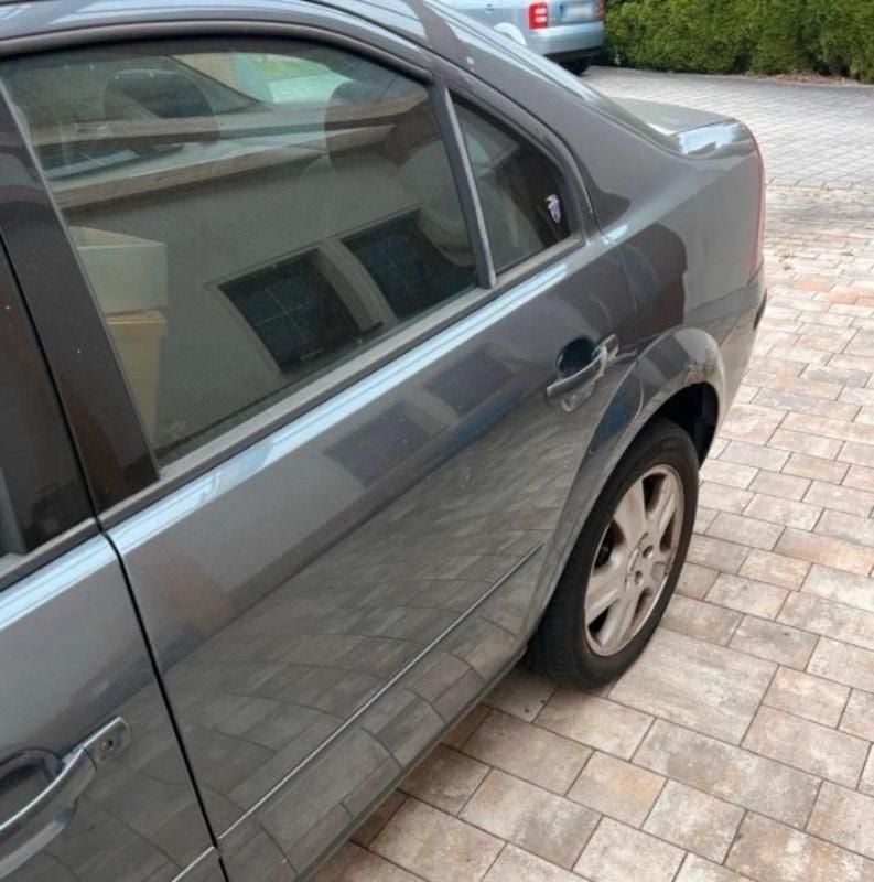 Gebraucht Ford Mondeo 2001 Grau Limousine