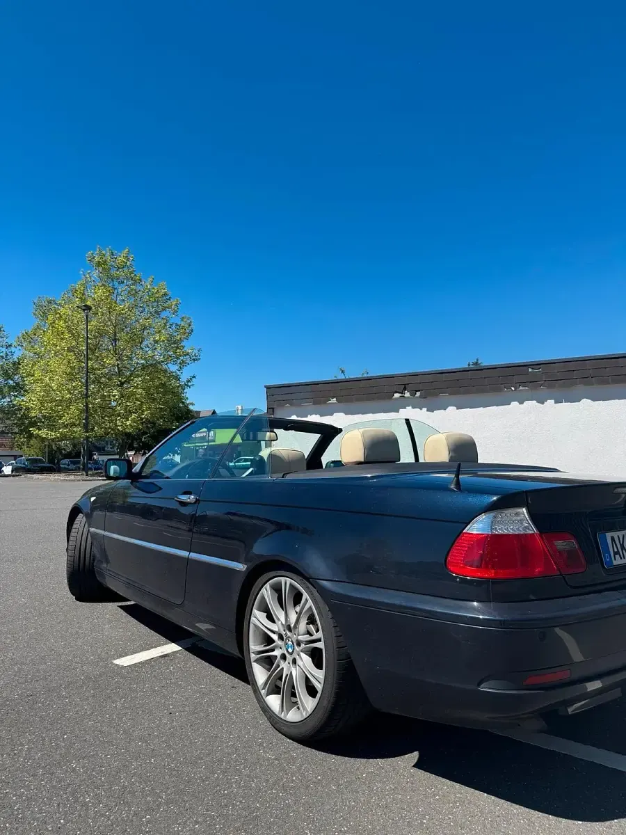 Gebraucht BMW 320 Cabriolet M Sport 150 PS (110 kW) 2006 Blau Cabrio