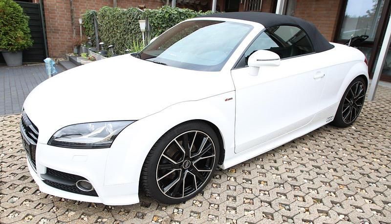 Weiß Gebraucht 2013 Audi TT Roadster Comfort Cabrio | 11.500 € (Fairer Preis) - Bild 1/4