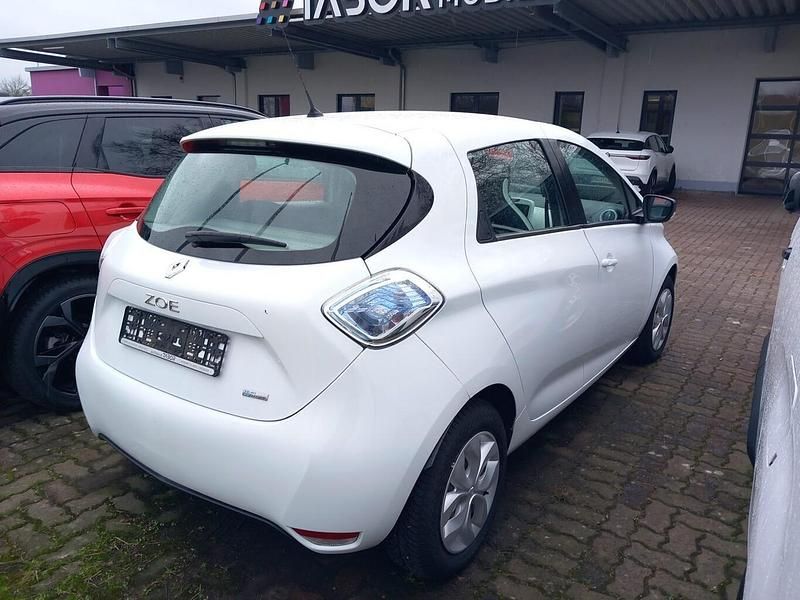 Gebraucht Renault Zoe Life 42 kW (58 PS) 2018 Weiß Kleinwagen