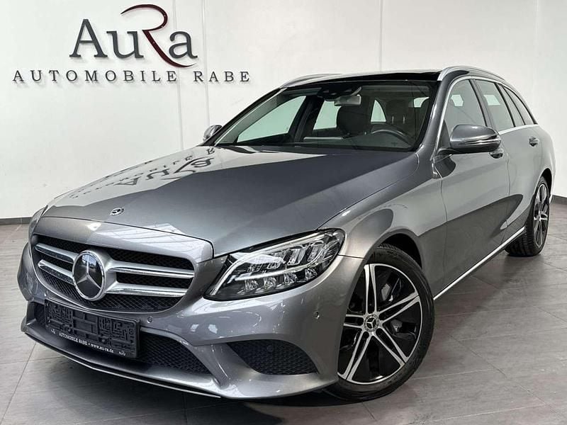 Selenitgrau Gebraucht 2019 Mercedes C300 Avantgarde Kombi | 25.749 € (Superpreis) - Bild 1/4