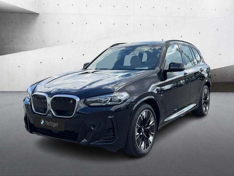 Schwarz Gebraucht 2022 BMW iX3 Impressive SUV | 45.900 € (Etwas zu teuer) - Bild 1/4