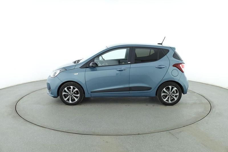 Gebraucht Hyundai i10 Passion Plus 67 PS (49 kW) 2018 Blau Kleinwagen
