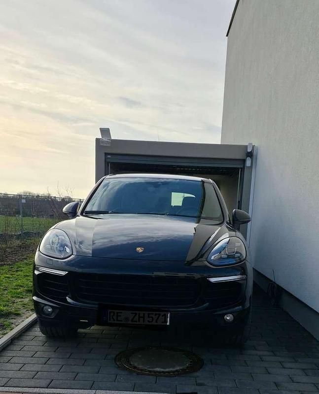 Gebraucht Porsche Cayenne Platinum Edition 262 PS (192 kW) 2016 SUV