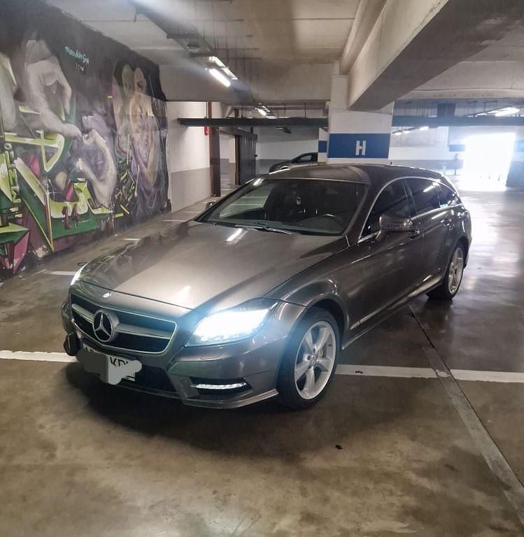 Gebraucht Mercedes CLS350 265 PS (194 kW) 2012 Grün Limousine