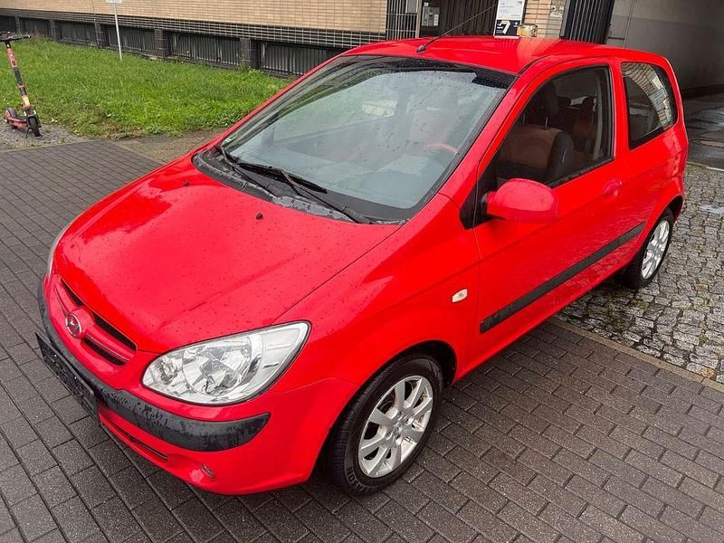 Rot Gebraucht 2006 Hyundai Getz Kleinwagen | 1.299 € (Fairer Preis) - Bild 1/4
