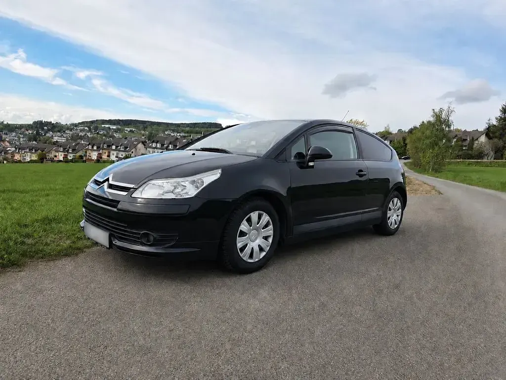 Used Citroën C4 109 HP (80 kW) 2009 Black Coupe