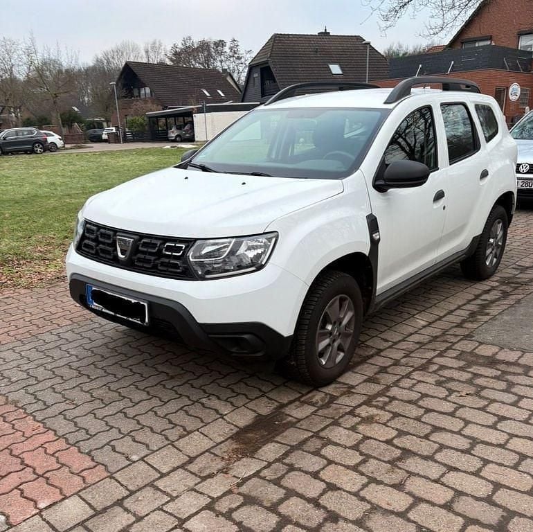 Weiß Gebraucht 2018 Dacia Duster Comfort SUV | 7.500 € (Superpreis) - Bild 1/4