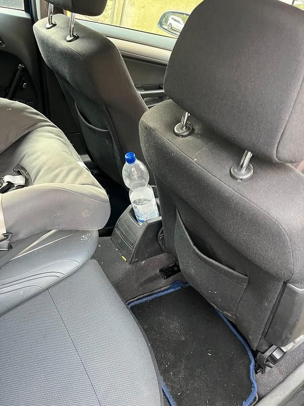 Blau Gebraucht 2006 Opel Astra Coupé | 2.550 € (Fairer Preis) - Bild 1/4