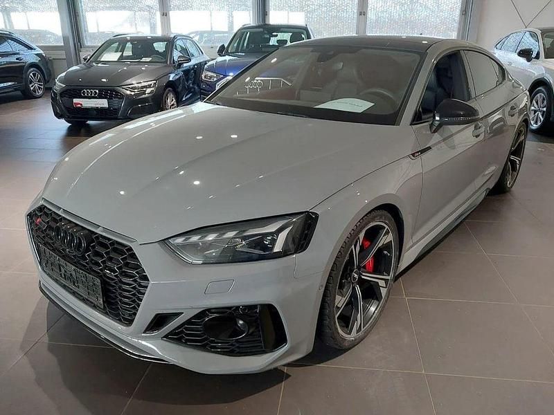 Nardograu Gebraucht 2021 Audi RS5 Sportback Comfort Limousine | 56.945 € (Etwas zu teuer) - Bild 1/2