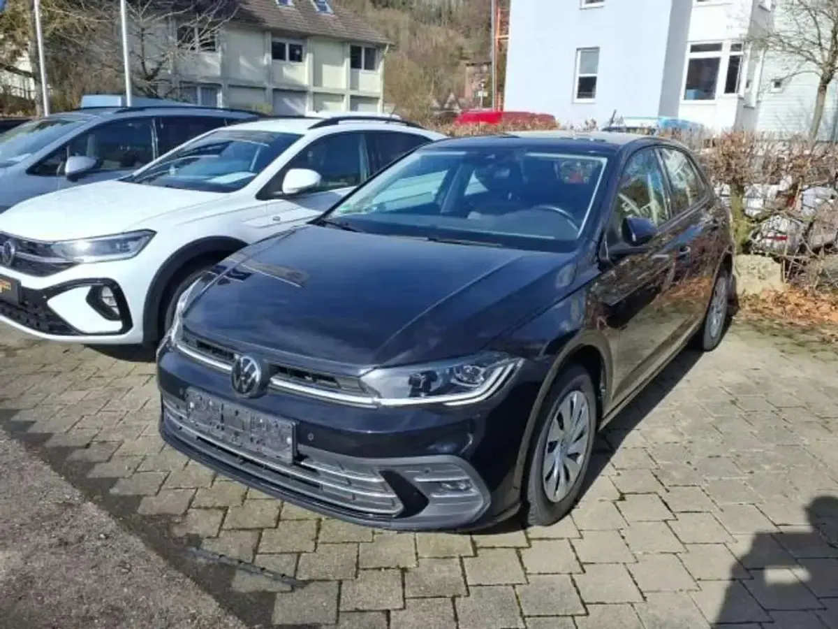 Gebraucht VW Polo Style 96 PS (70 kW) 2023 Schwarz Kleinwagen