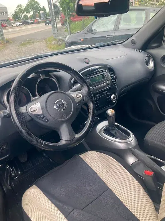 Gebraucht Nissan Juke Visia 117 PS (86 kW) 2011 Schwarz SUV